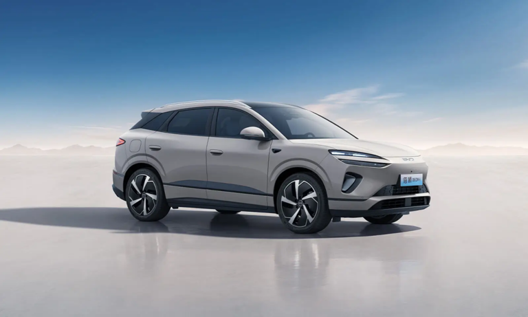 15万元预算，四款中型SUV对比，家用刚需谁是性价比王者？