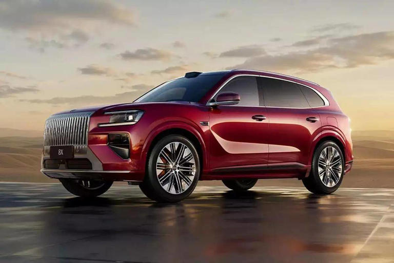 极氪8X官图亮相！超级电混高性能SUV，年轻设计搭配尖端科技来袭