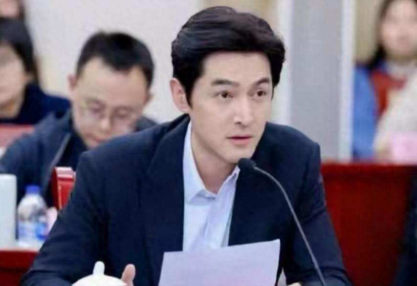 央媒官宣，43岁胡歌正式上任，职务不一般，网友：影坛地位又变了