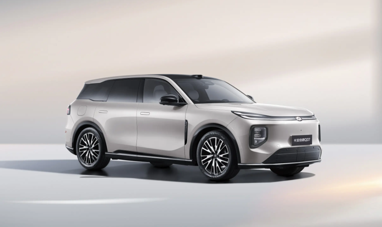 15万元预算，四款中型SUV对比，家用刚需谁是性价比王者？