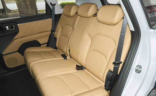 6-10万选家用SUV，别盯着合资了，五菱星光560很适合