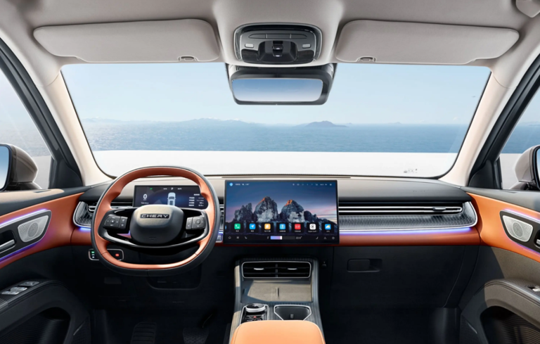 15万元预算，四款中型SUV对比，家用刚需谁是性价比王者？