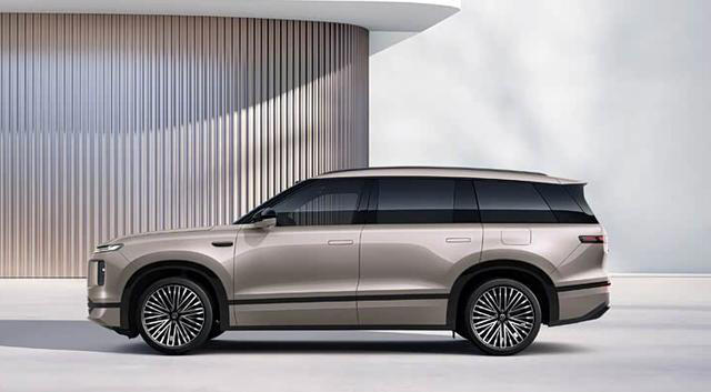 双电机四驱！大众ID.ERA 9X，前160kW后220kW，配无图智驾