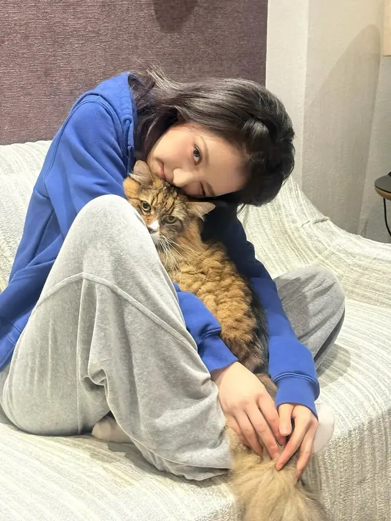 《逐玉》越看越上头的是她！田曦薇9件事，反差魅力才是真杀手锏