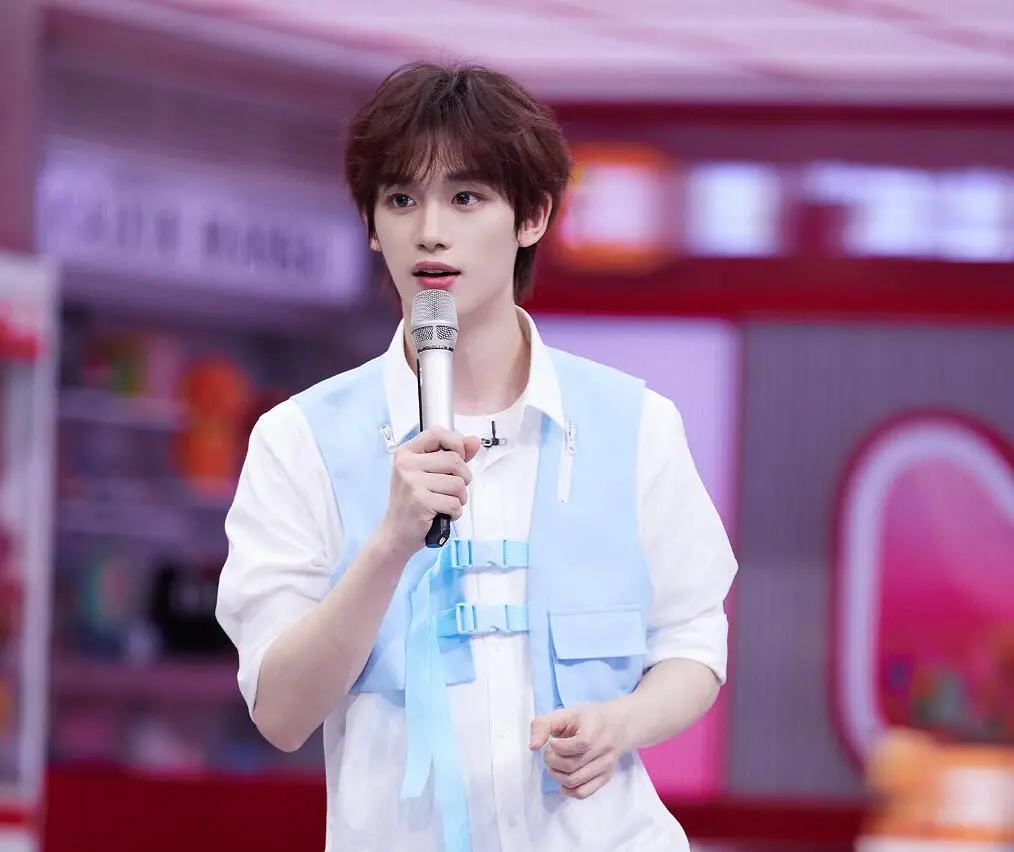 黄晓明的躺枪，沈月的胆大，丁程鑫的翻车，让《你好星期六》封神