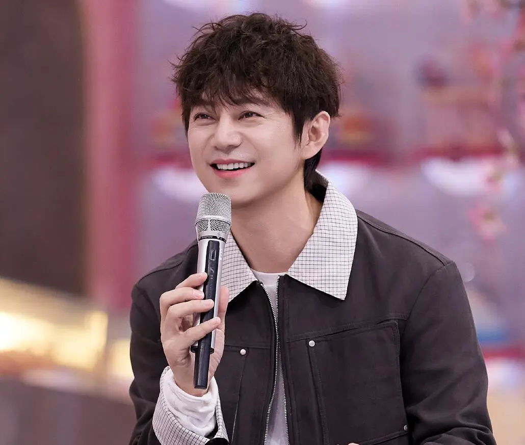 黄晓明的躺枪，沈月的胆大，丁程鑫的翻车，让《你好星期六》封神