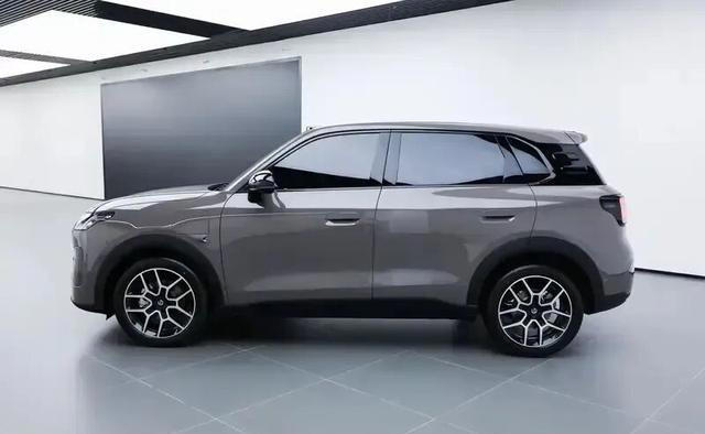 全球纯电小型SUV！续航里程达505公里，零跑A10将于3月26日上市