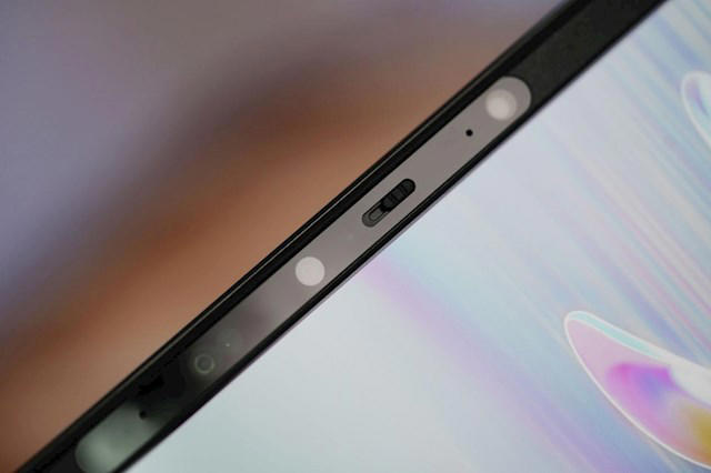 全金属机身、轻至1.32kg！微星尊爵14 AI+ 2026笔记本图赏