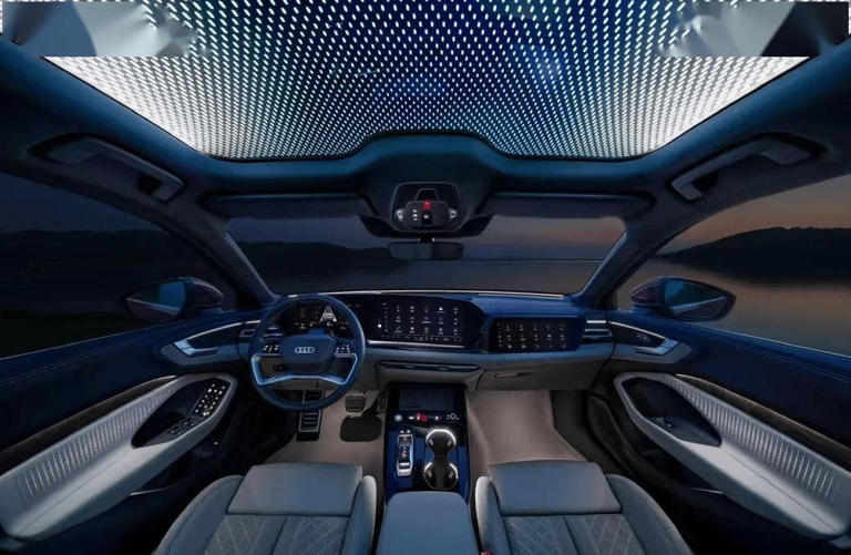 一汽奥迪A5L全域智混版quattro上市，动力操控座舱亮点满满心动价32.48万