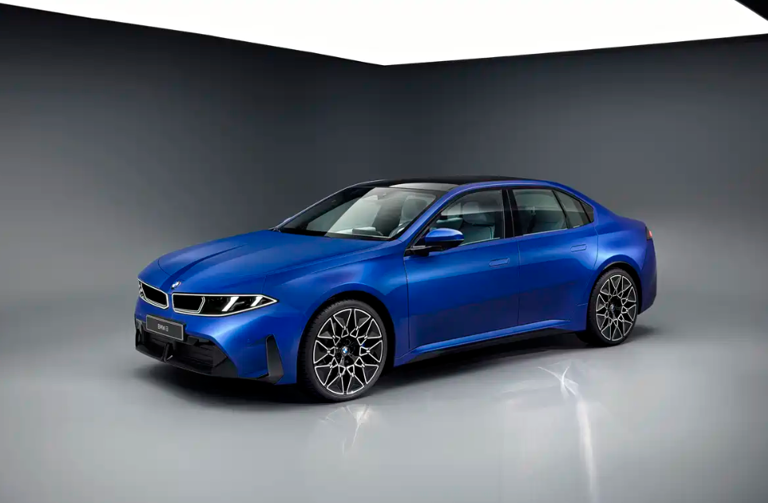 全新宝马i3首发！续航900公里，网友：就看价格多少了