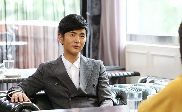 原来他就是张佳宁舅舅，长相帅气多才多艺，为培养外甥女付出太多