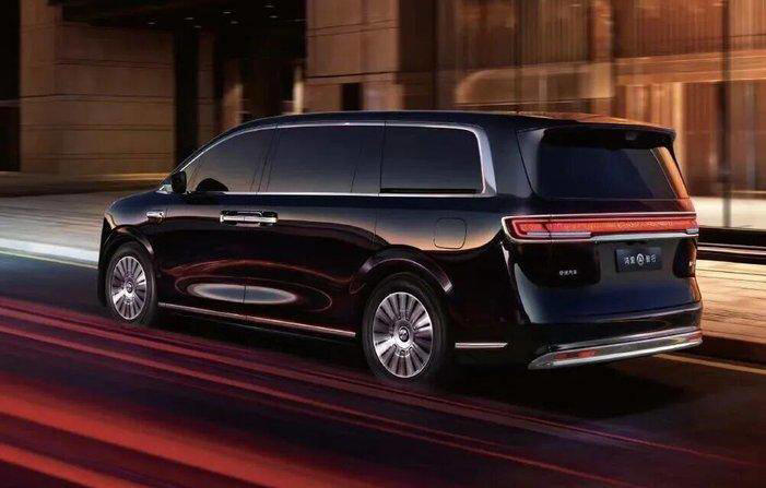 智界V9官宣四款旗舰配色 以色彩与科技重构高端MPV豪华新范式