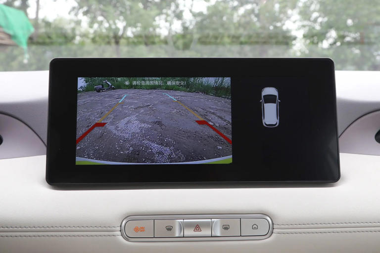 又一纯电A级车成爆款！6万多起售续航530km，10万内买吗？