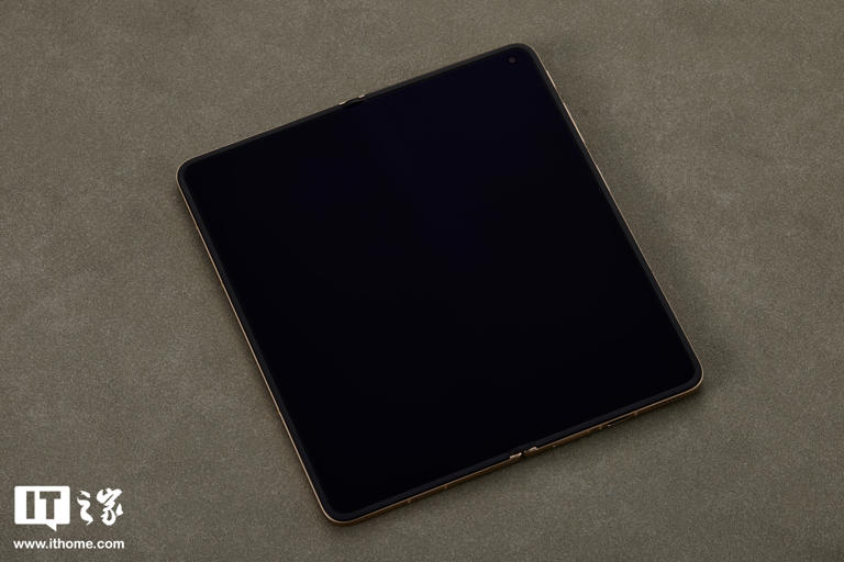 全球最平整折叠手机！OPPO Find N6 图赏：无感折痕，久用平整