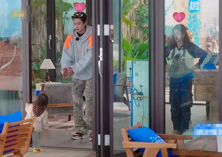 《亲爱的客栈4》新一期败好感3人：不尊重人、黑脸摆谱、咋咋呼呼