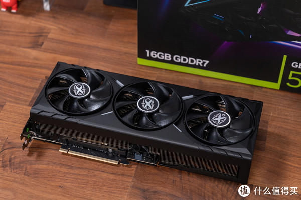 紧凑中塔新范式，酷冷 MasterFrame 500 Mesh 装机展示