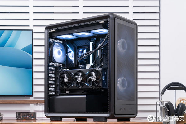 紧凑中塔新范式，酷冷 MasterFrame 500 Mesh 装机展示