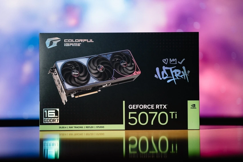 iGame GeForce RTX 5070 Ti Ultra OC SFF评测：暗色系新花样