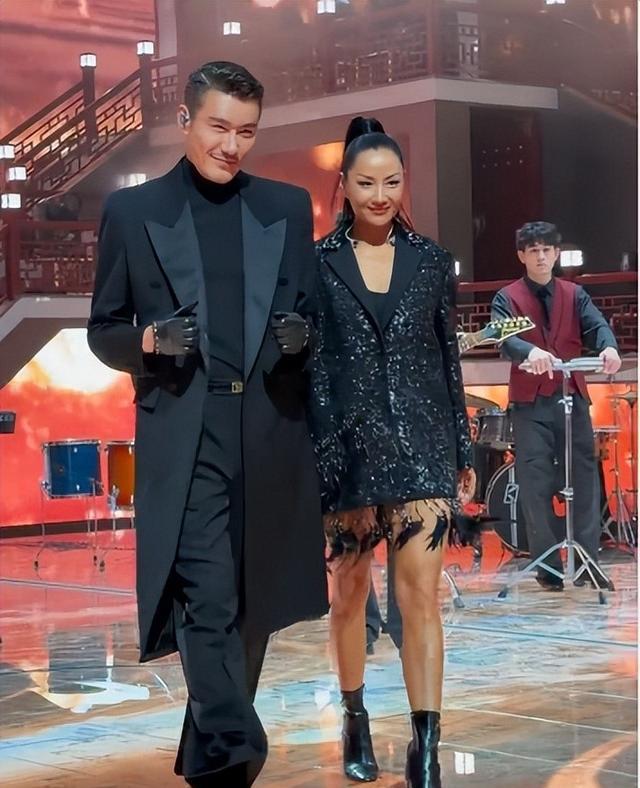 54����ӱ�����ѻ飡δ��֤��û�����Գƺ����ܣ��������Լ������