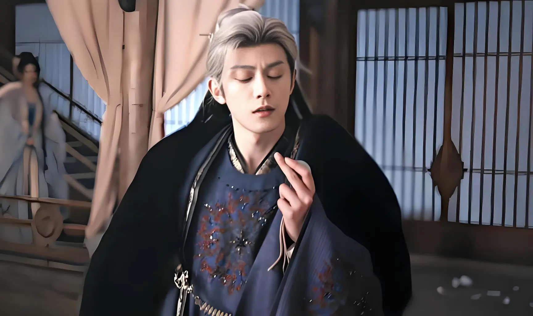 为什么《逐玉》能火？不仅因为张凌赫，更因一个出场3分钟的女人