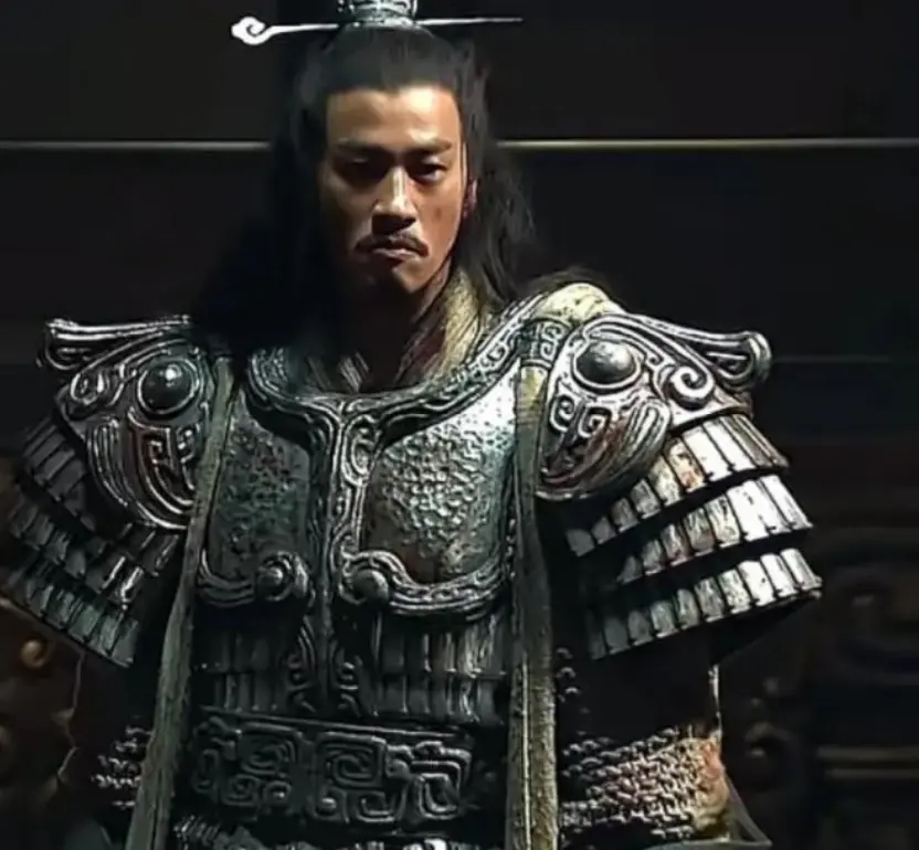 继央视之后，官方再点张凌赫“粉底液将军”，《逐玉》这下真红了