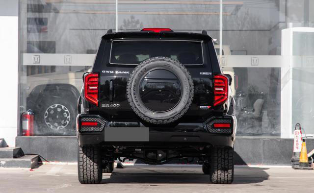 同样的动力，不同的“大脑”，坦克400 Hi4-T两版本选购指南