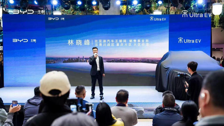 15.19万起的宋Ultra EV，可能是15万级最“不讲武德”的B级纯电SUV