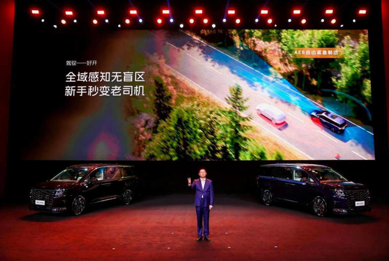 普通家庭也能轻松入手的豪华MPV！瑞风RF8悦享系列上市17.69万起