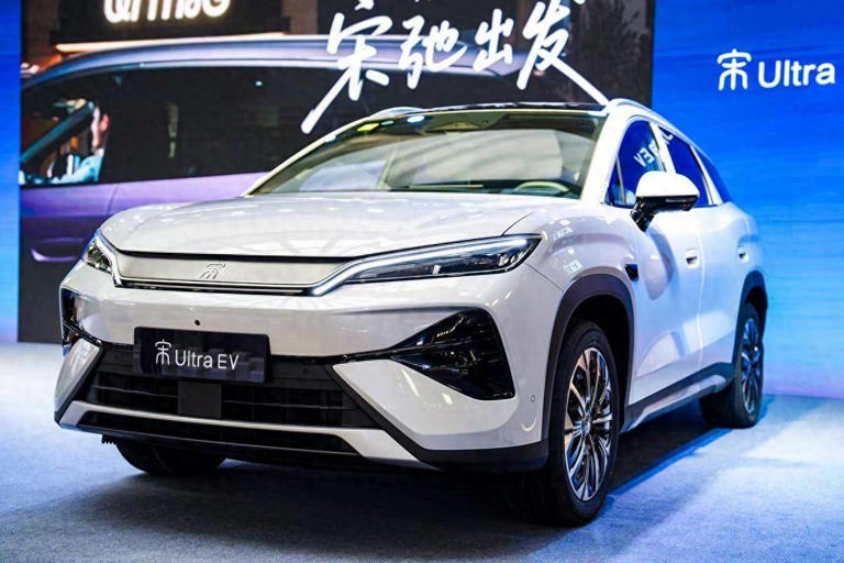 15.19万起的宋Ultra EV，可能是15万级最“不讲武德”的B级纯电SUV