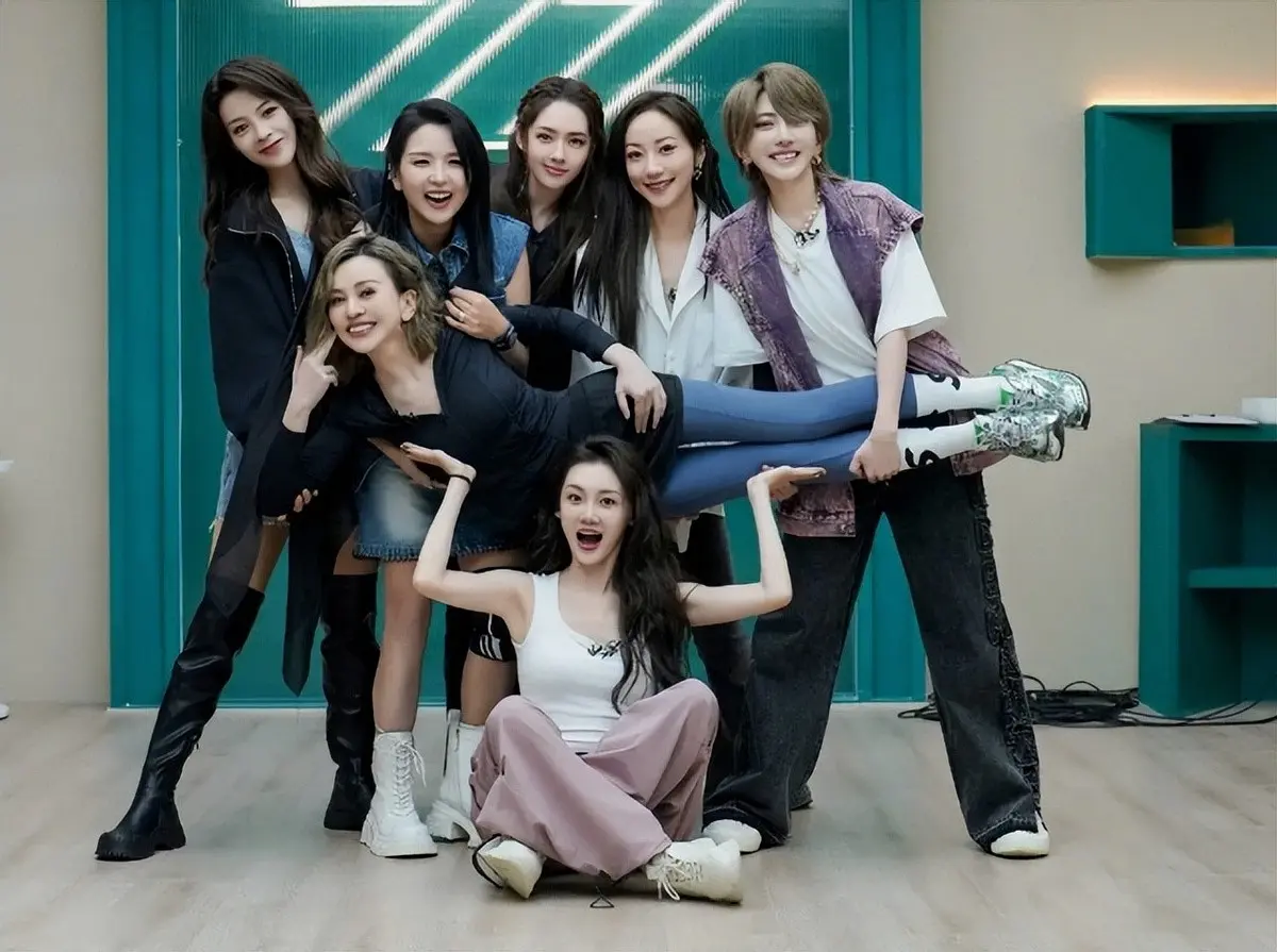 《浪姐7》官宣嘉宾名单，网民：该来的不来，不该来的都来了！