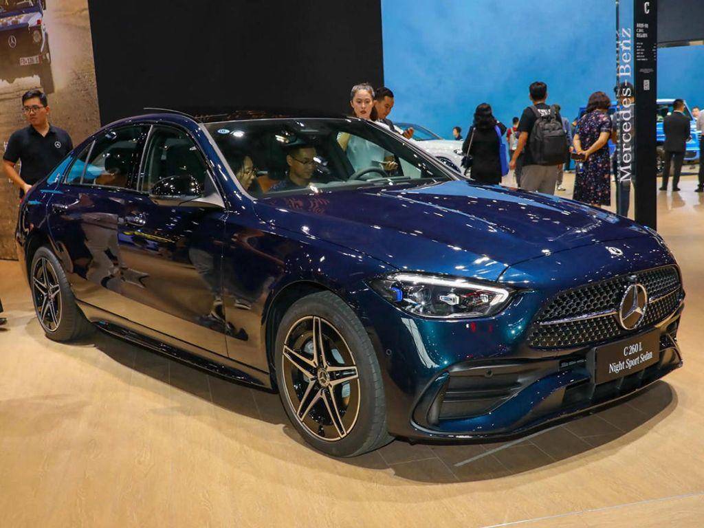 直降10万！奔驰C级杀入20万区间，现在真是入手的好时机吗？