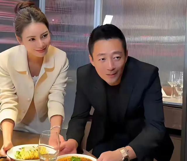 马筱梅仅用一招挽回形象，深夜晒娃，萌翻众人，好评高达4000条