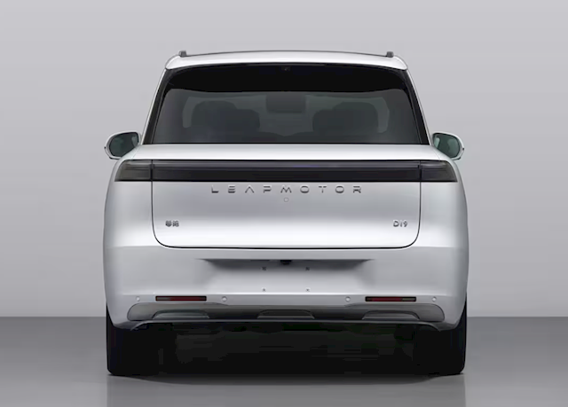 全球增程车型第一!零跑D19将于4月16日上市：预计售价25-30万元