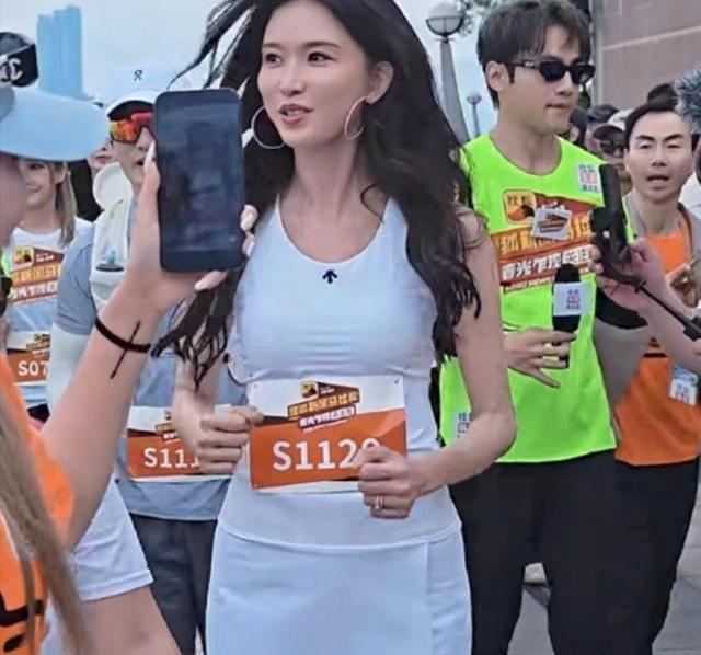 林志玲也没想到，嫁给日本丈夫 7 年，如今 4 岁儿子竟成了她的救赎