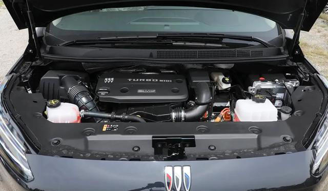 别克GL8陆尚舒适DG版上市！门槛再下探，为走量而来？