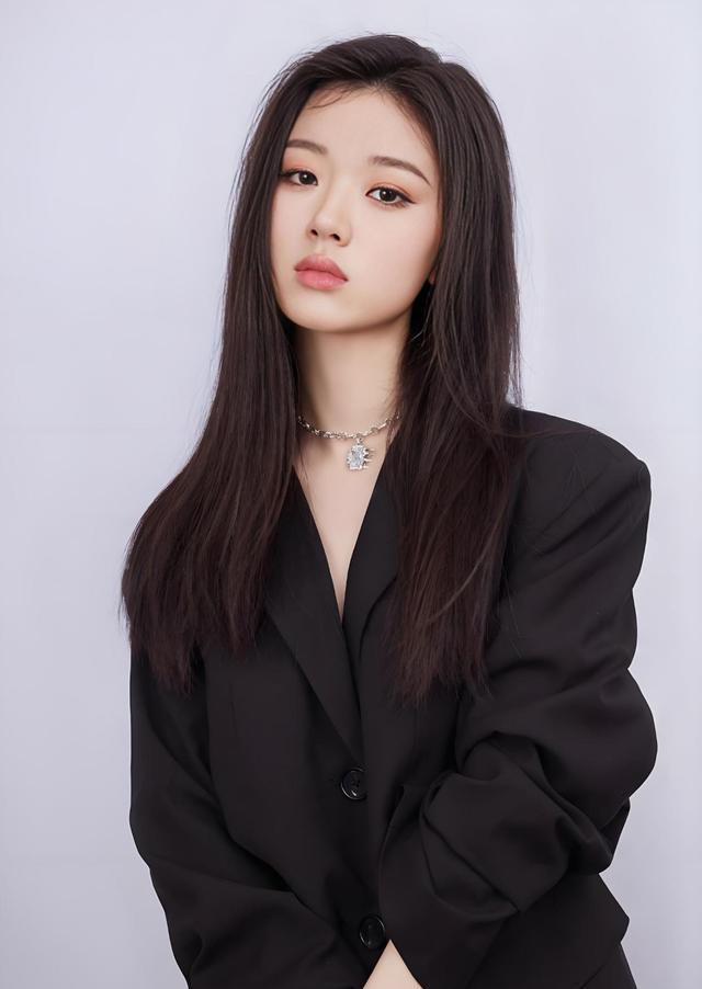 李荣浩发文控诉单依纯，女方口碑崩塌，李健的忠告她一句没听进去