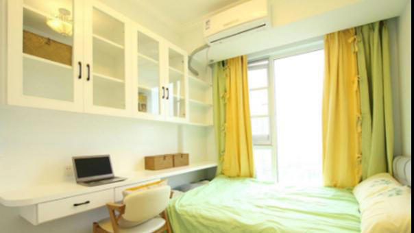 新家的装修比较特别，参观过的朋友见到都说第一次见这样的装修!