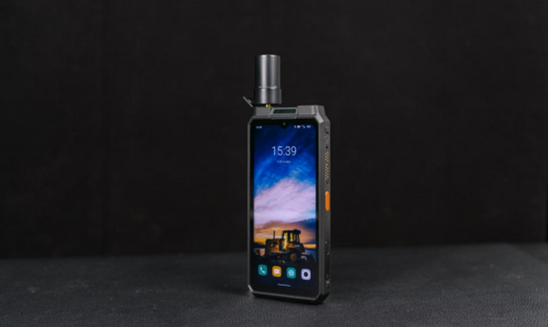 RTK高精度定位三防手机：厘米级精度，破解复杂场景定位难题