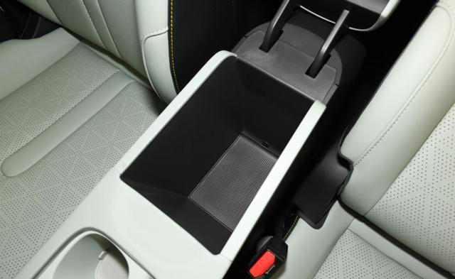 6.89万起售，小型车市场迎来搅局者？吉利星愿能否稳住市场份额？