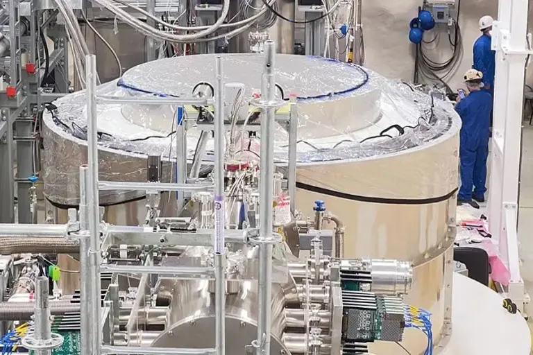 比外太空冷数百倍：科学家在暗物质探测中达到接近绝对零度的温度
