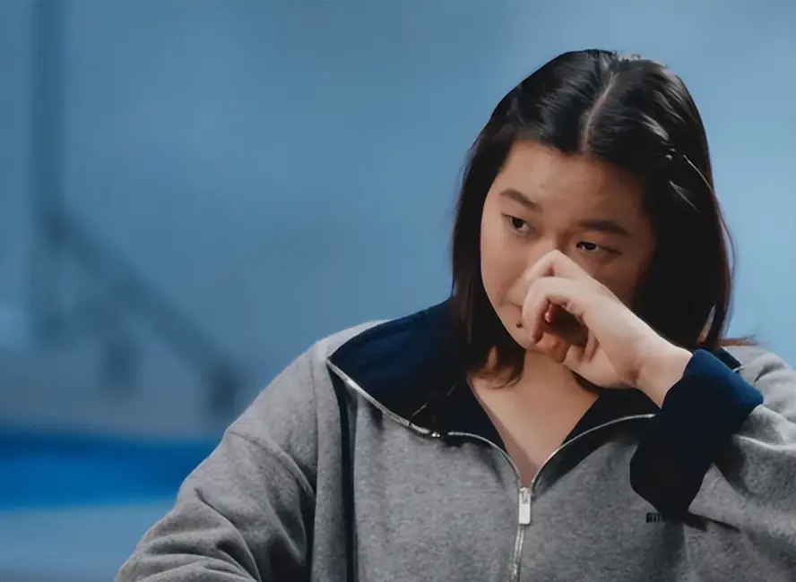 全红婵多日积攒的压力和委屈，终于在央视的镜头下，全部释放了