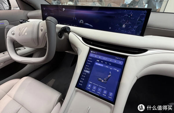 智己L6：20万级国产轿跑，值不值得买？