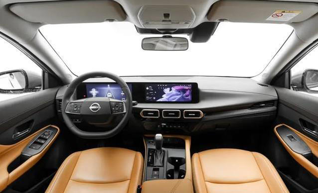 十万家用轿车里，这款日产新款轩逸外观大变样后到底值不值得买？