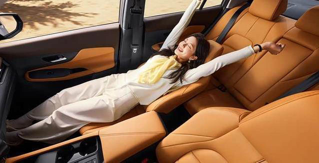 普通家庭买车最头疼的三件事，十五代轩逸一次性全给解决了