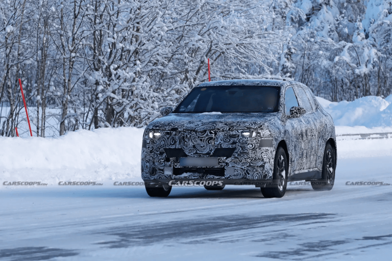 宝马新动作：改款iX1谍照流出，设计大改，或搭载前沿技术升级登场