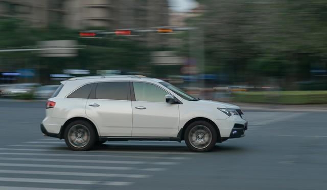 开了8年SUV才醒悟：家用车别再为面子买单，舒服实用才是硬道理