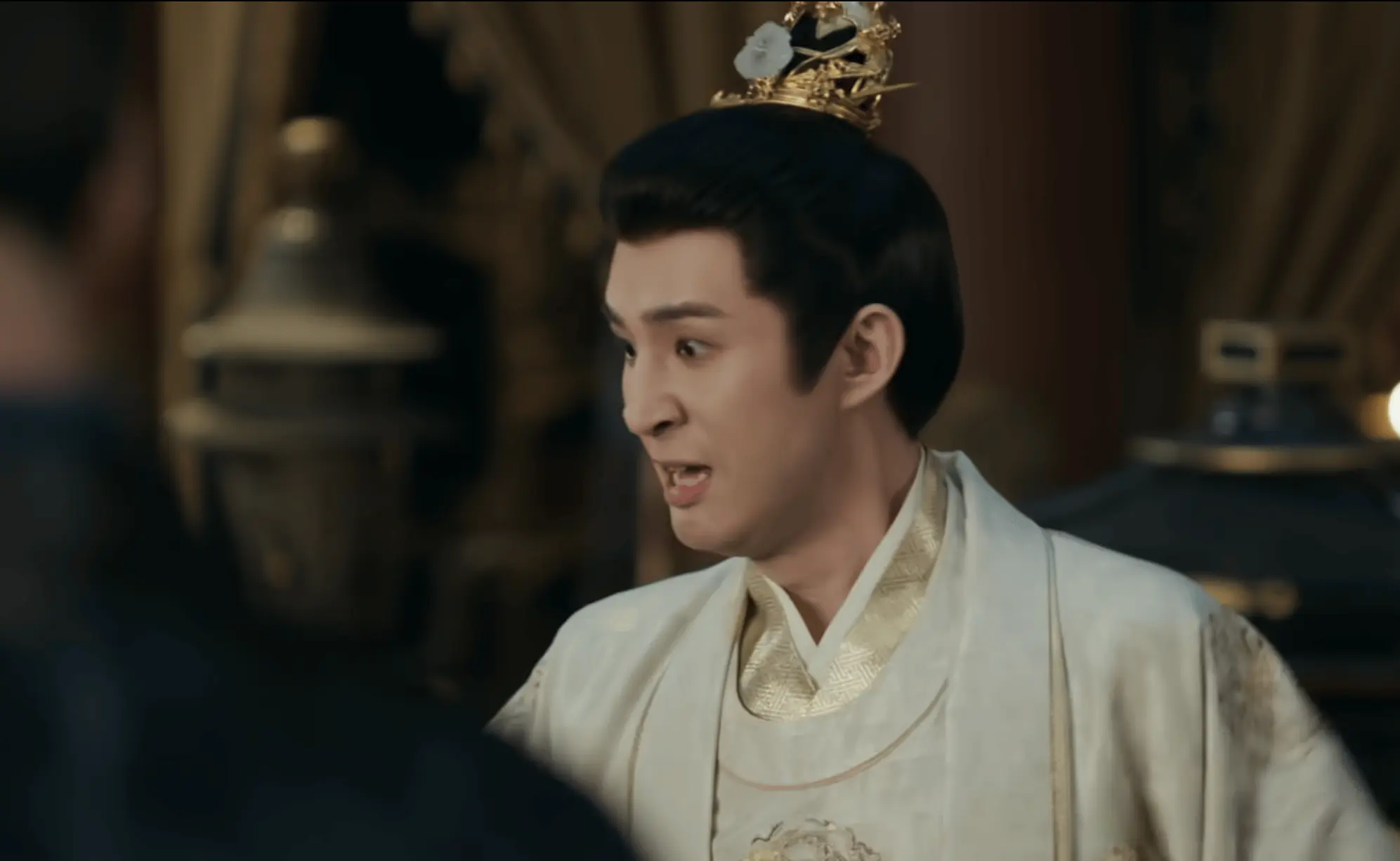 《逐玉》大结局：直到魏严掌掴齐旻护谢征，才知，他有多么爱谢征