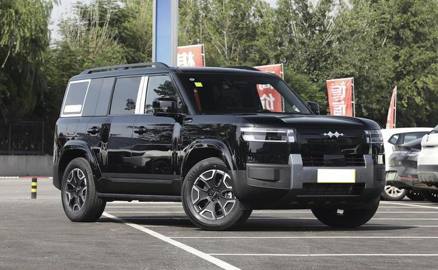 不到20万的新能源中大型SUV，银河M9和钛7谁更值？该怎么选？