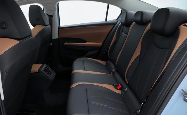 一汽-大众全新速腾S即将上市，标配7气囊构建安全体系