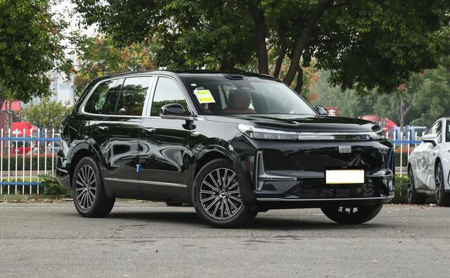 不到20万的新能源中大型SUV，银河M9和钛7谁更值？该怎么选？